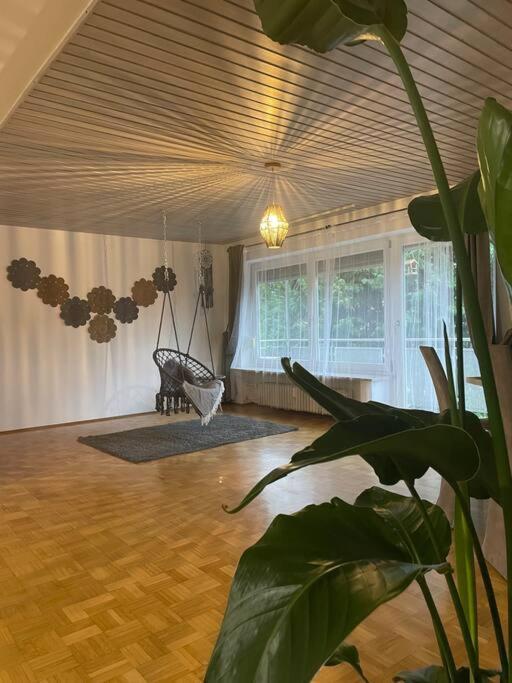 Ferienwohnung Fewo Boho 110 Qm Mit Bergblick 3 Min Bahnhof Laufen Exterior foto