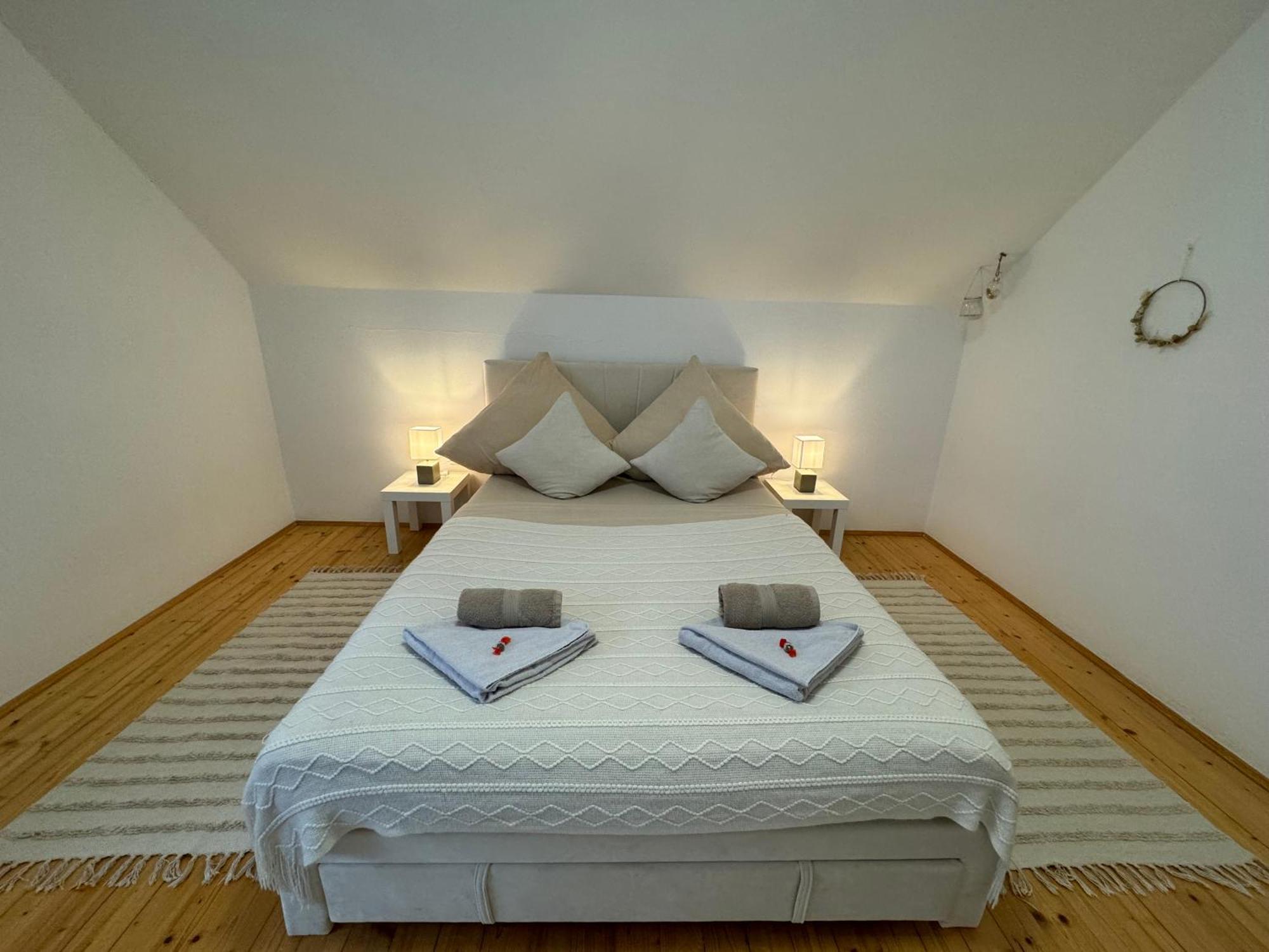 Ferienwohnung Fewo Boho 110 Qm Mit Bergblick 3 Min Bahnhof Laufen Exterior foto